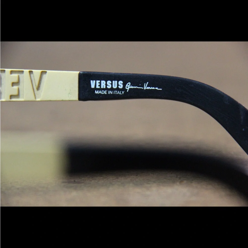 Versace Sunglasses - Picture 7 of 7